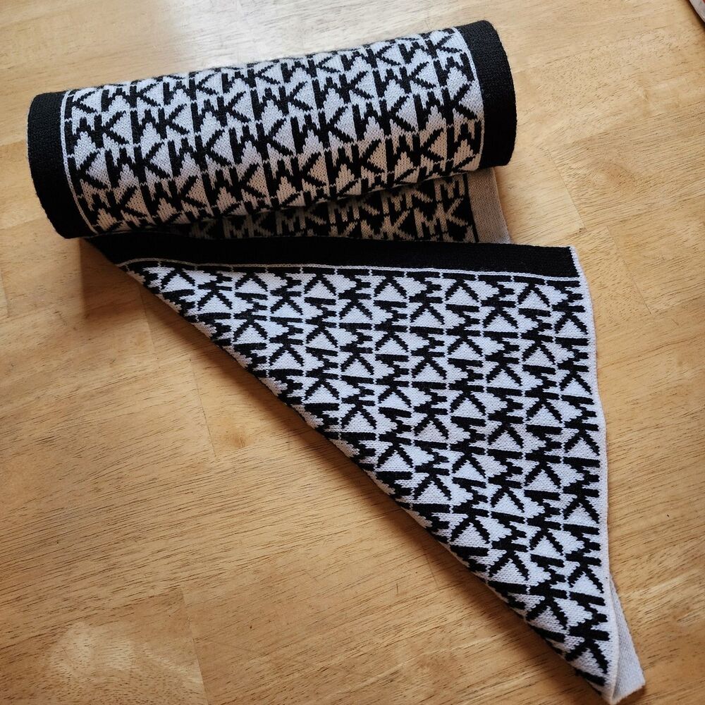 Vintage MICHAEL KORS MK Initials Signature Neck Scarf Black White